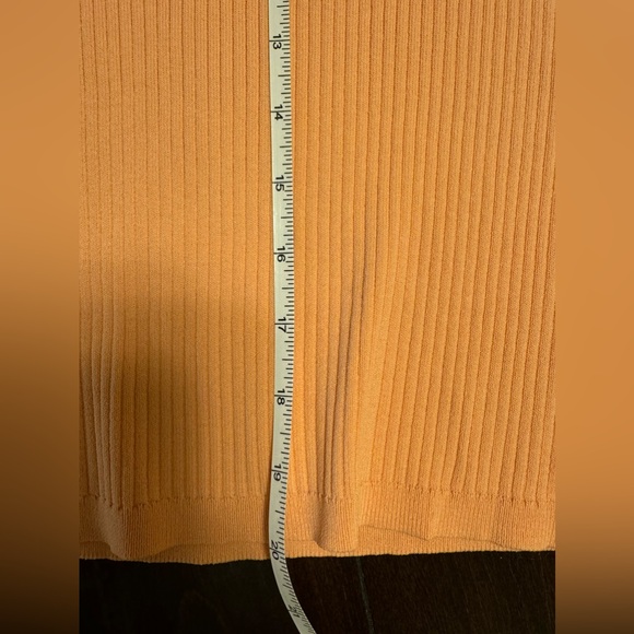 NWOT J. Crew sweater - Picture 3 of 5